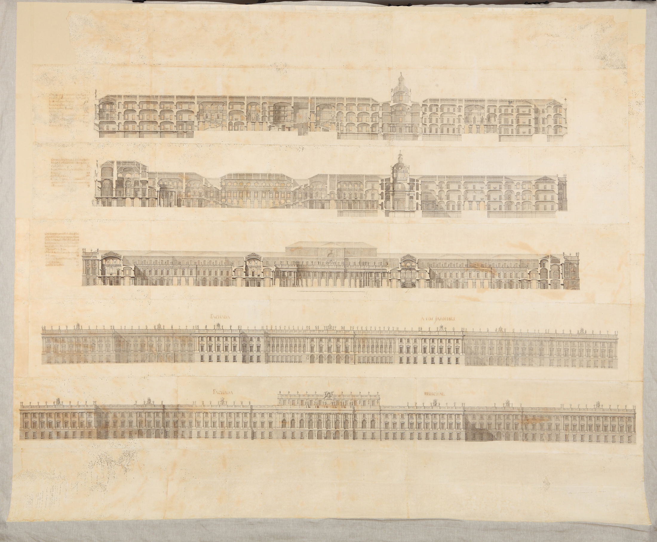 Proyecto de Filippo Juvarra para el Palacio Real de Madrid: secciones longitudinales y alzados de la fachada principal y a los jardines. Imagen de: Proyecto de Filippo Juvarra para el Palacio Real d...